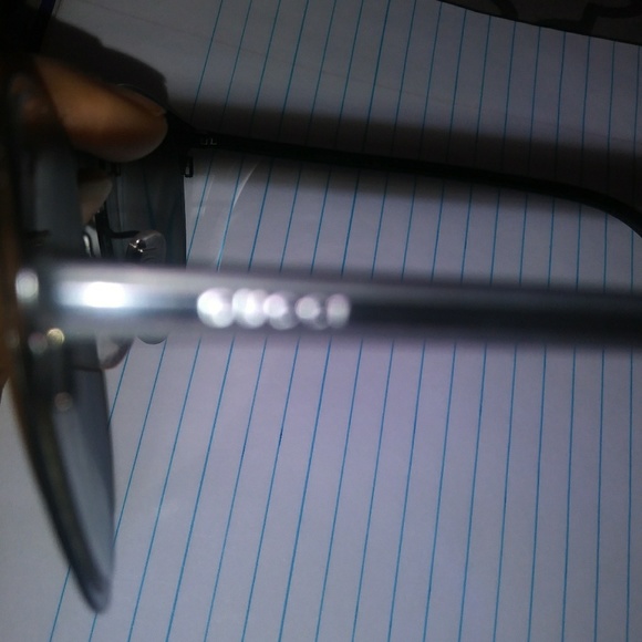 Gucci shades - Picture 3 of 7